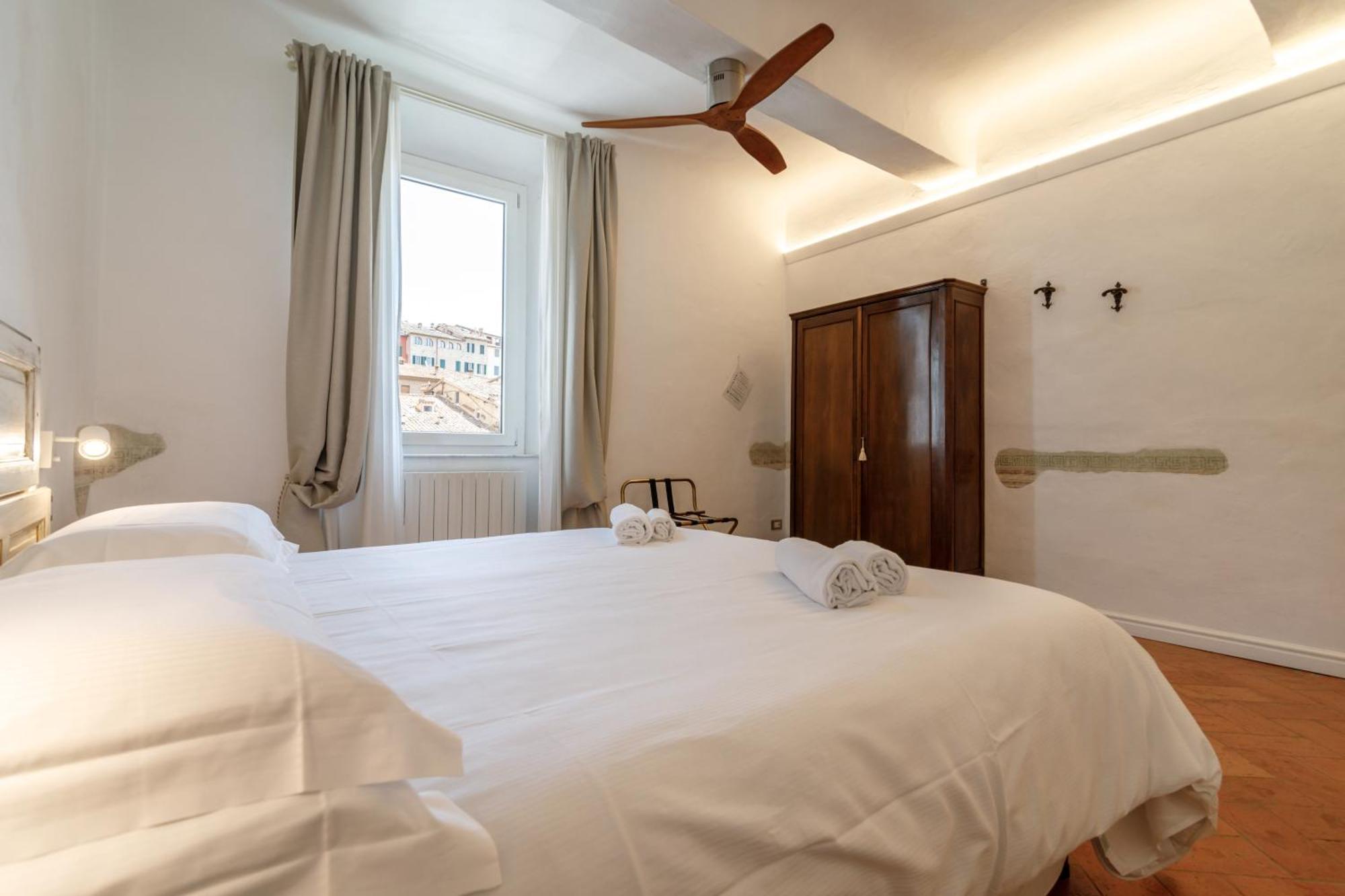 Charme Centro Storico Apartman Siena Kültér fotó