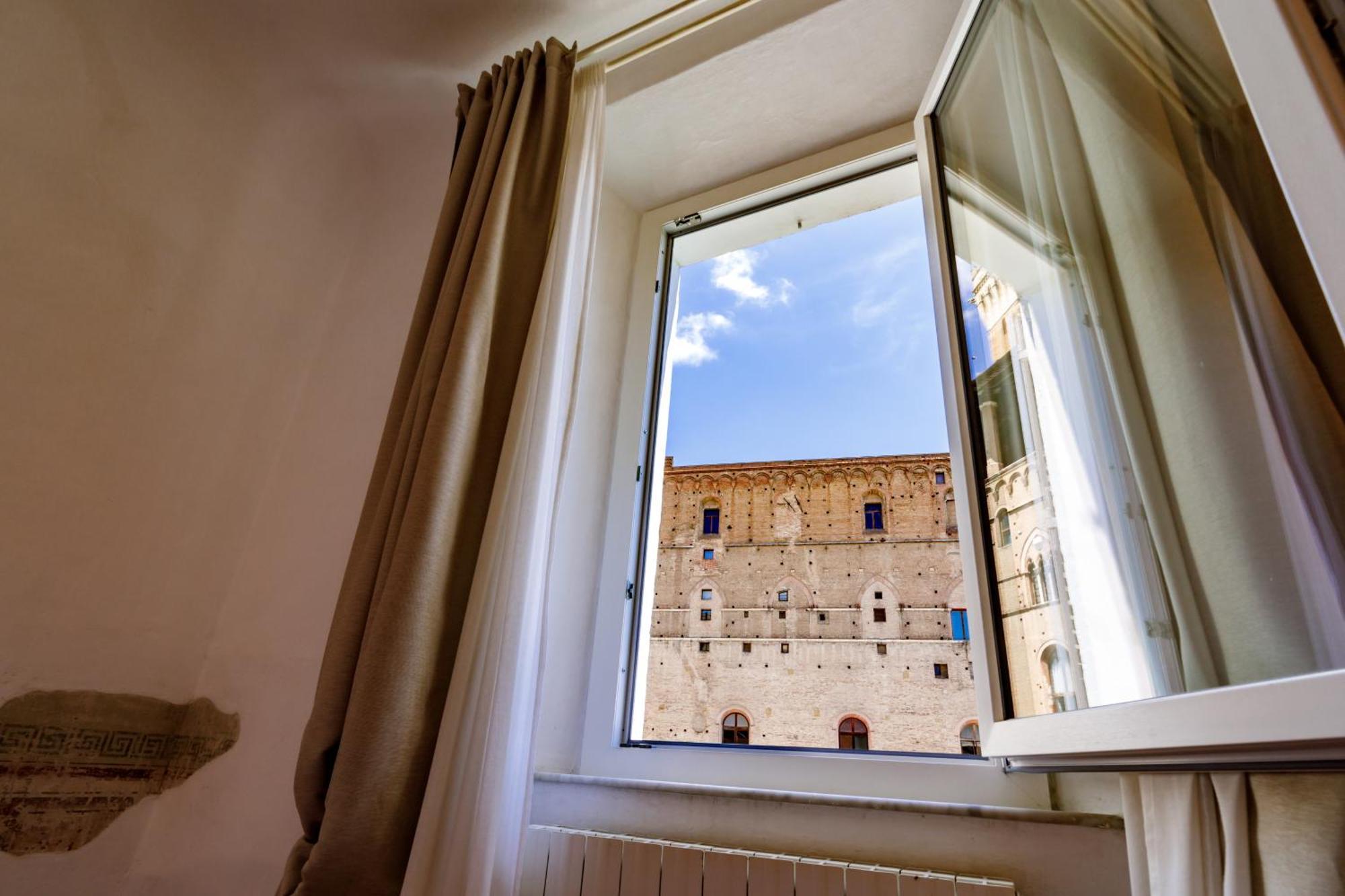 Charme Centro Storico Apartman Siena Kültér fotó